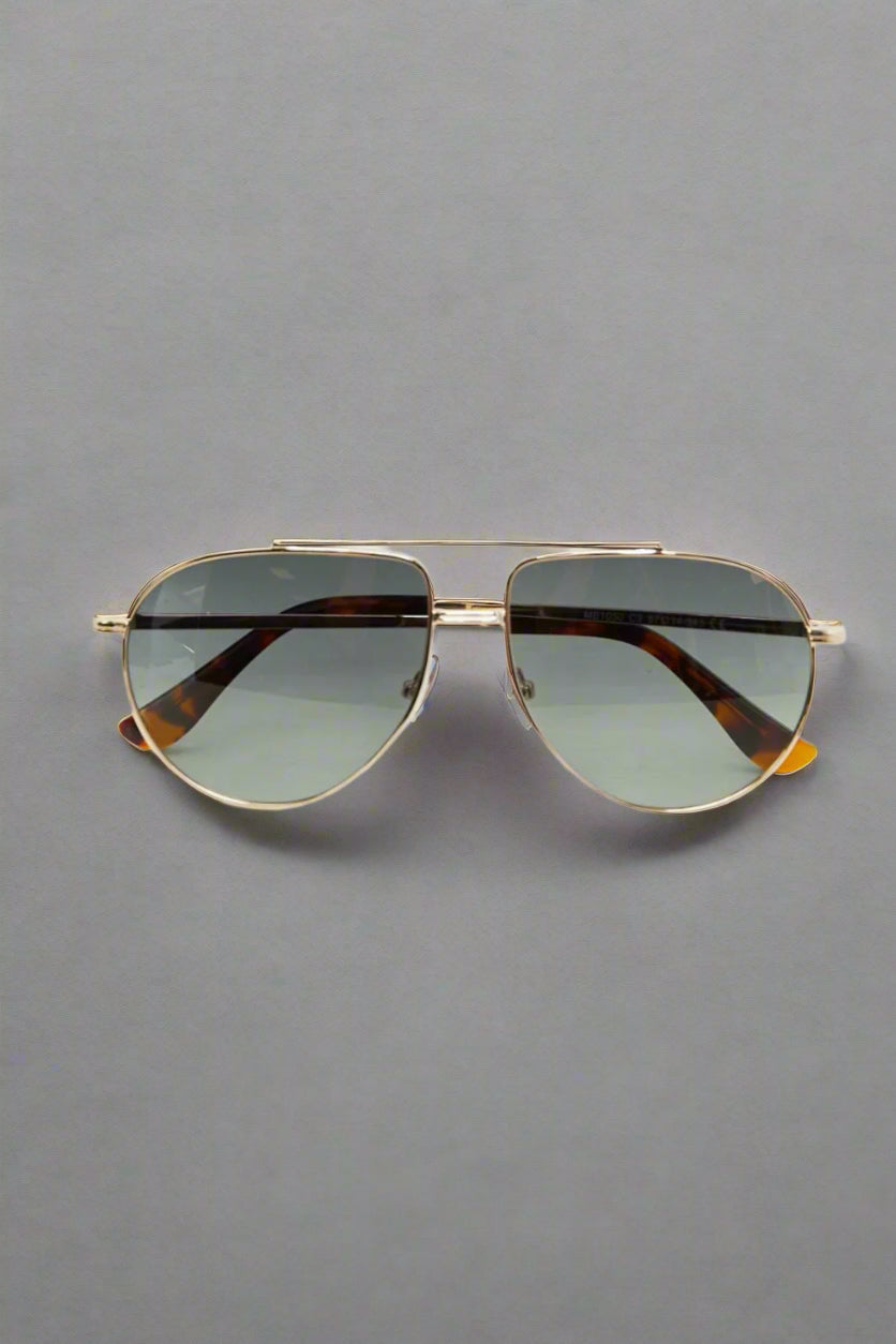 089879cf0e2640e893803c7cb4ce109f-Max