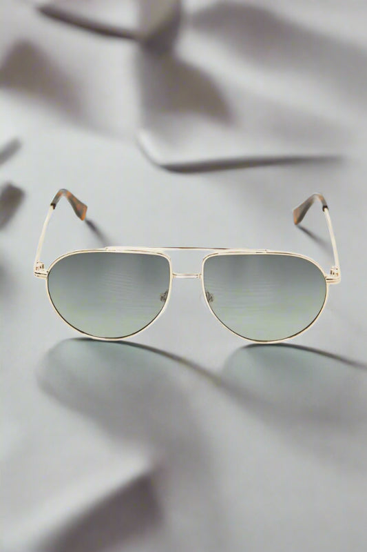 7b8f813ed8e649f78954a132a470ed5c-Max