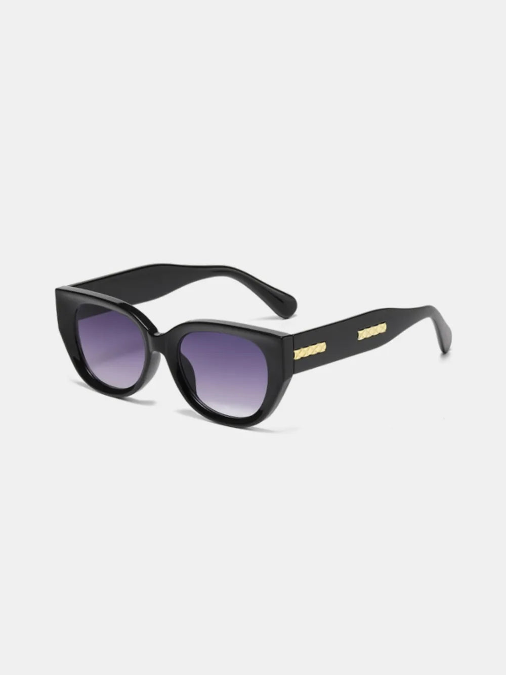black sunglasses from nuvo must have collection