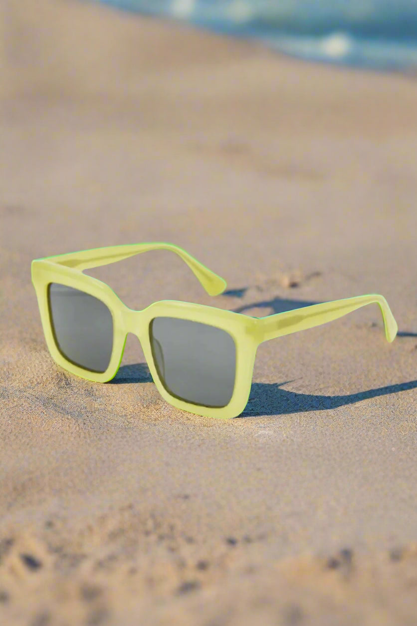 930ebcbae0534f9dabee87aad5754499-Max