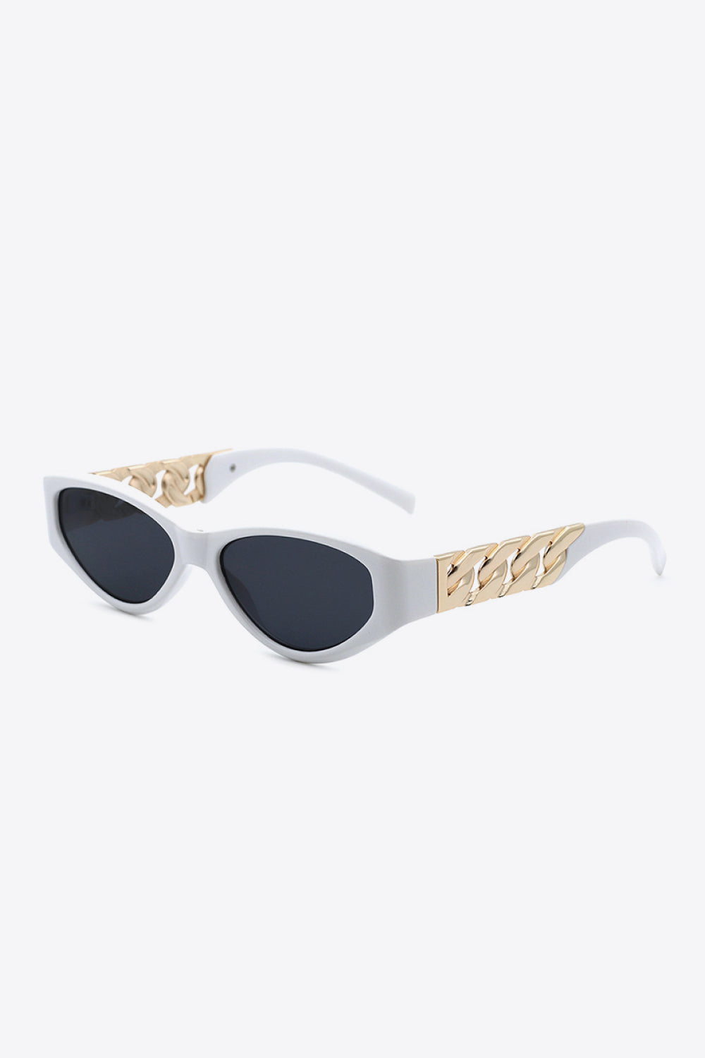 designer sunglasses from nuvo. white and gold the perfect combination